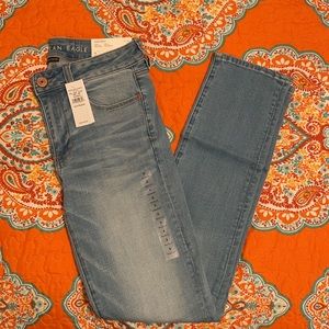 American Eagle Outfitters Skinny Jeans. Brand new with tags!